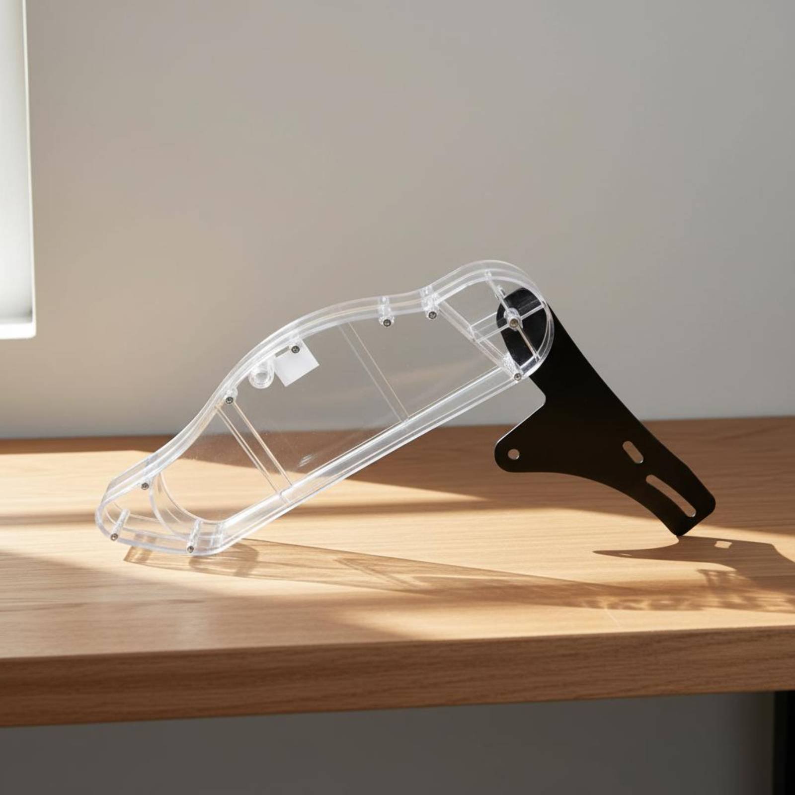 透明な鋸刃ガード 簡単に取り付けられる透明なテーブルソーカバ - Vacuum Woodworking のレビューと価格